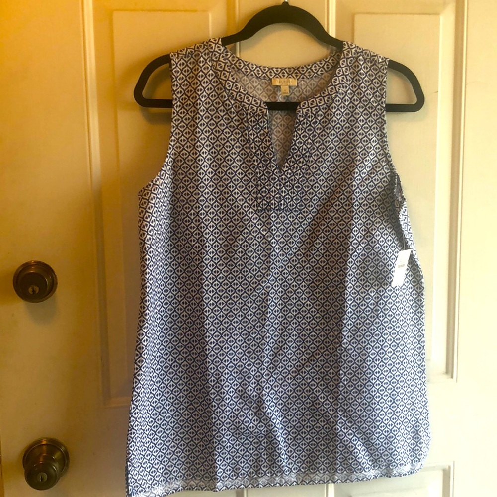 Pattern Talbot sleeveless top - Picture 2 of 4